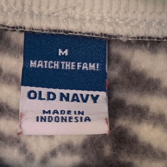 Old Navy Fleece PJs SZ M Women's Romper Black White One Piece Christmas Winter - Picture 12 of 14